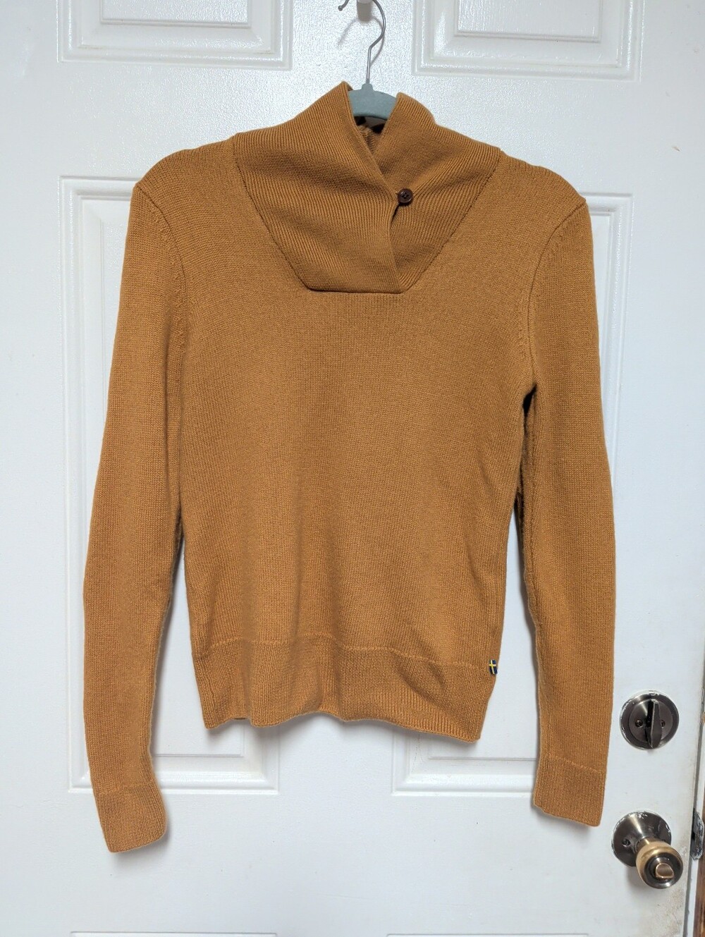 Fjallraven Ovik Shawl Collar Sweater  100% Wool Sweater Women Small Preppy Brown